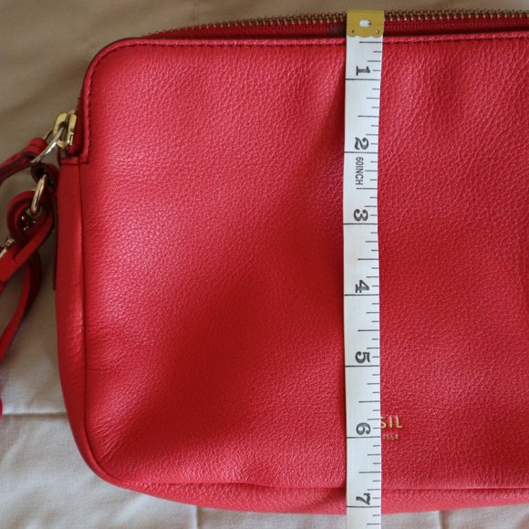 Poppy Red Fossil Crossbody Purse - Picture 4 of 16
